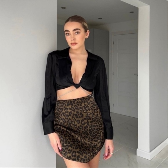 Zara Animal Print Mini Skirt Leopard - Picture 6 of 11